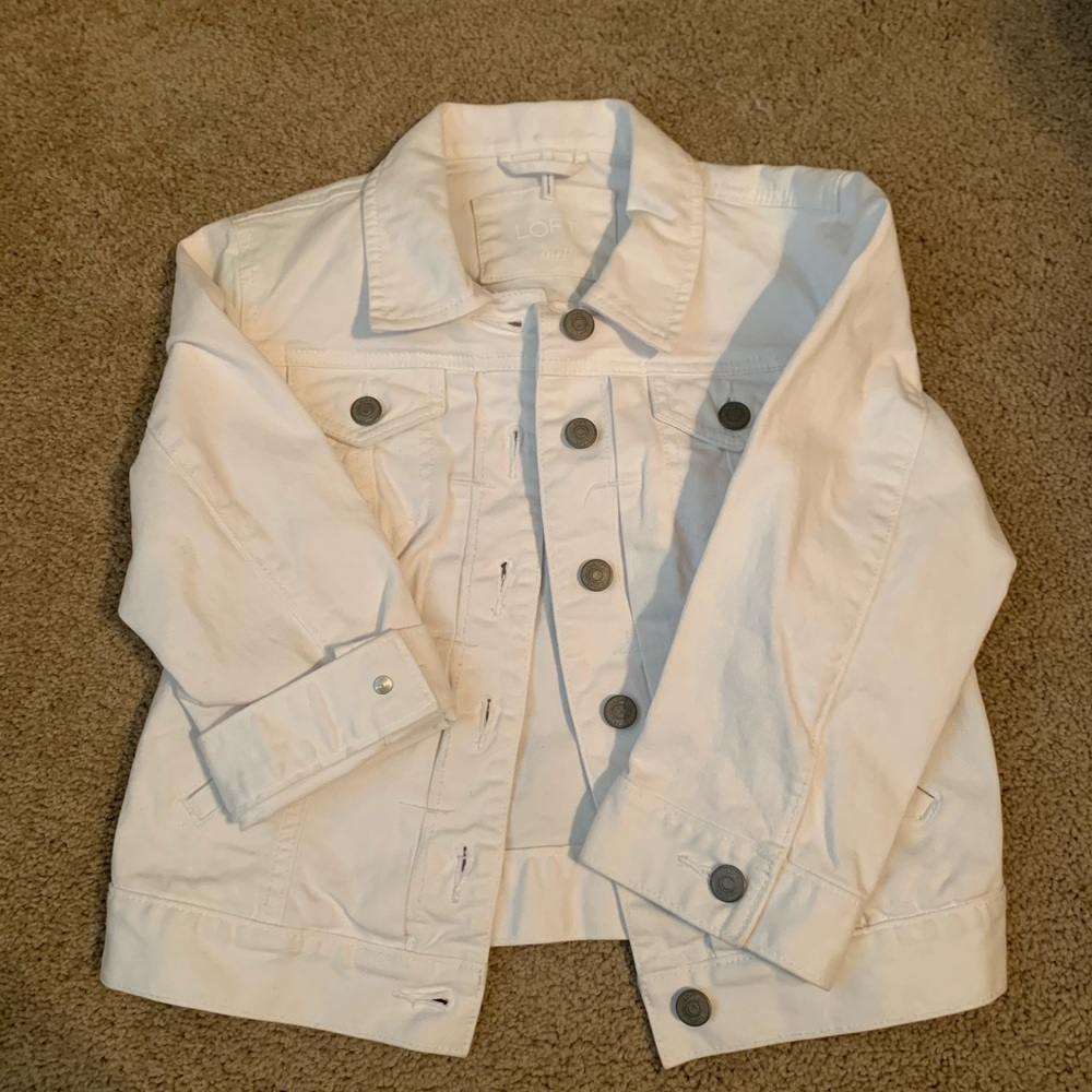 White denim crop jacket